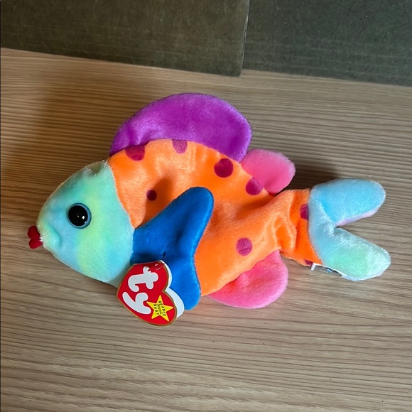 *SALE* Ty Beanie Baby “Lips”